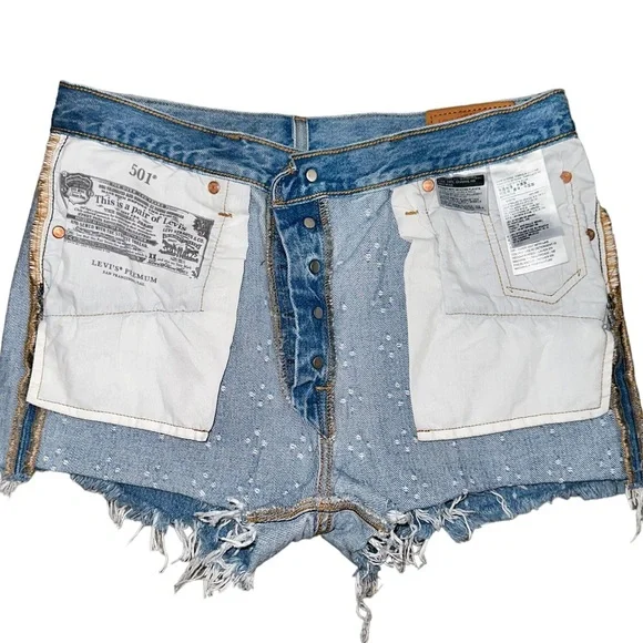 Levis 501 Button Fly High Rise Distressed Frayed Dottie Blues Denim Shorts 29 - Picture 4 of 16